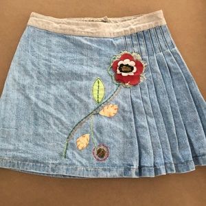 Girls Dolce&Gabanna junior skirt made in Italy 10Y
